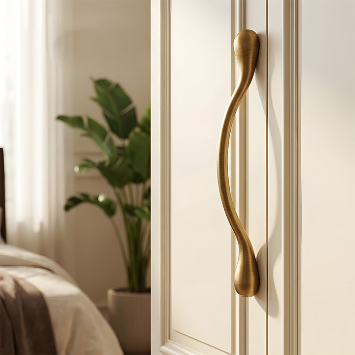 Decorative Wavy Organic Cabinet Pulls