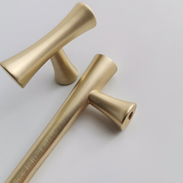 Simple Curved Zinc Alloy Cabinet Handles