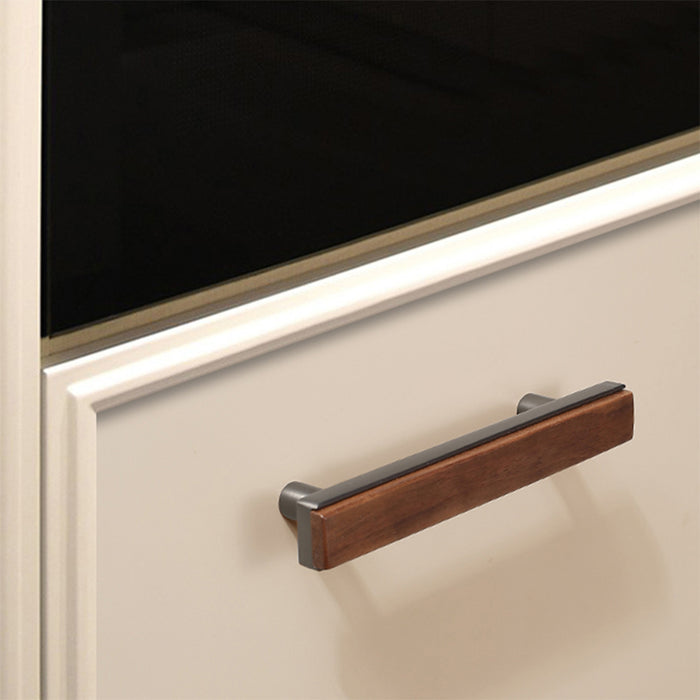 Light Luxury Solid Wood Wardrobe Cabinet Pulls