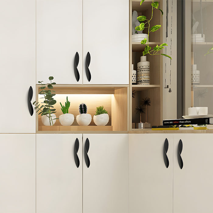 Elegant Zinc Alloy Drawer Pulls & Kitchen Cabinet Handles