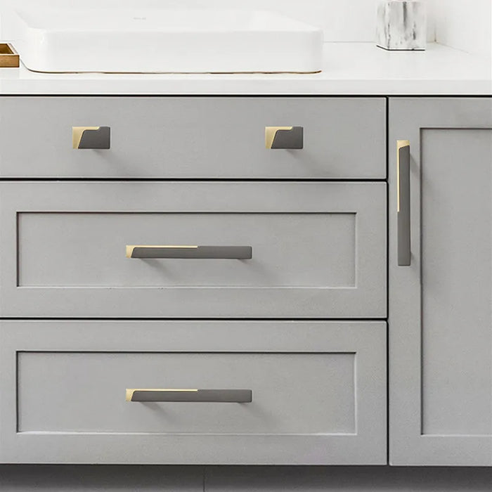 Zinc Alloy Modern Cabinet Handles Drawer Pulls for Kitchen