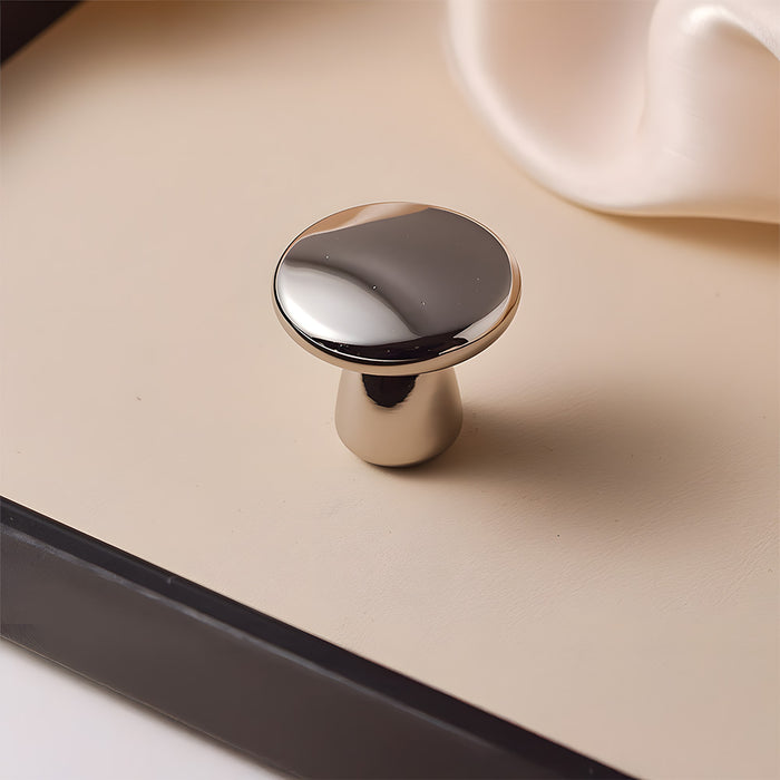 Modern Sculptural Liquid Drawer Handles for Kitchen Cabinets