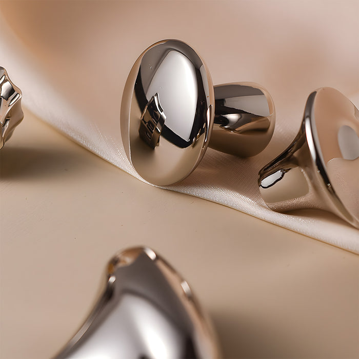 Modern Sculptural Liquid Drawer Handles for Kitchen Cabinets