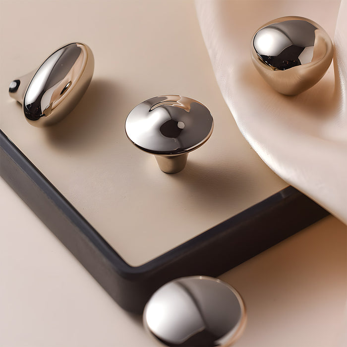 Modern Sculptural Liquid Drawer Handles for Kitchen Cabinets