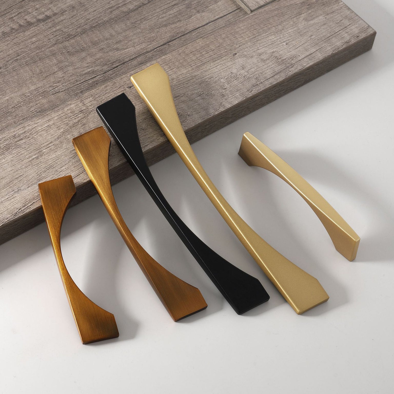 Buy Gold & Brass Cabinet Handles for Home | Goldenwarm
