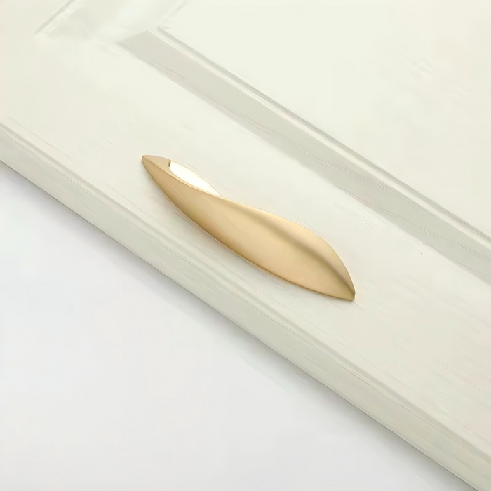 Elegant Zinc Alloy Drawer Pulls & Kitchen Cabinet Handles